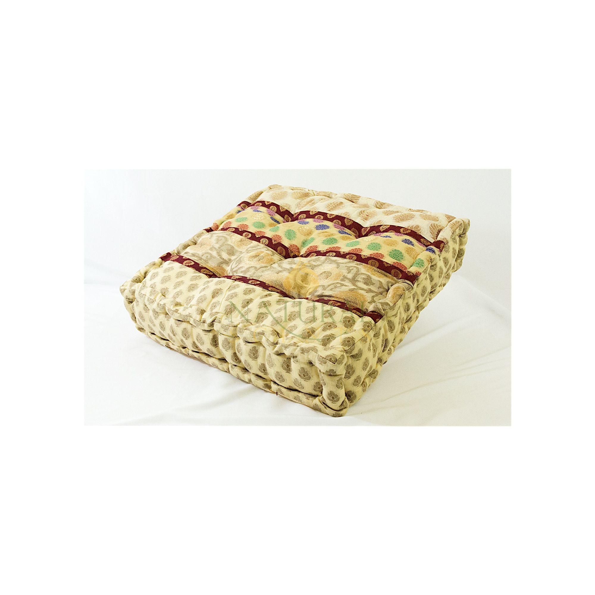 Meditation Cushion White & Red Silk